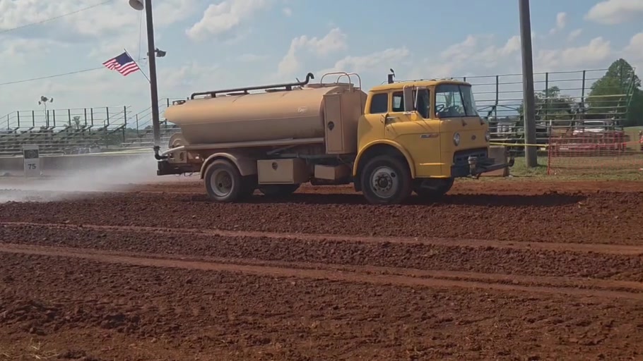 Close view of track preparation